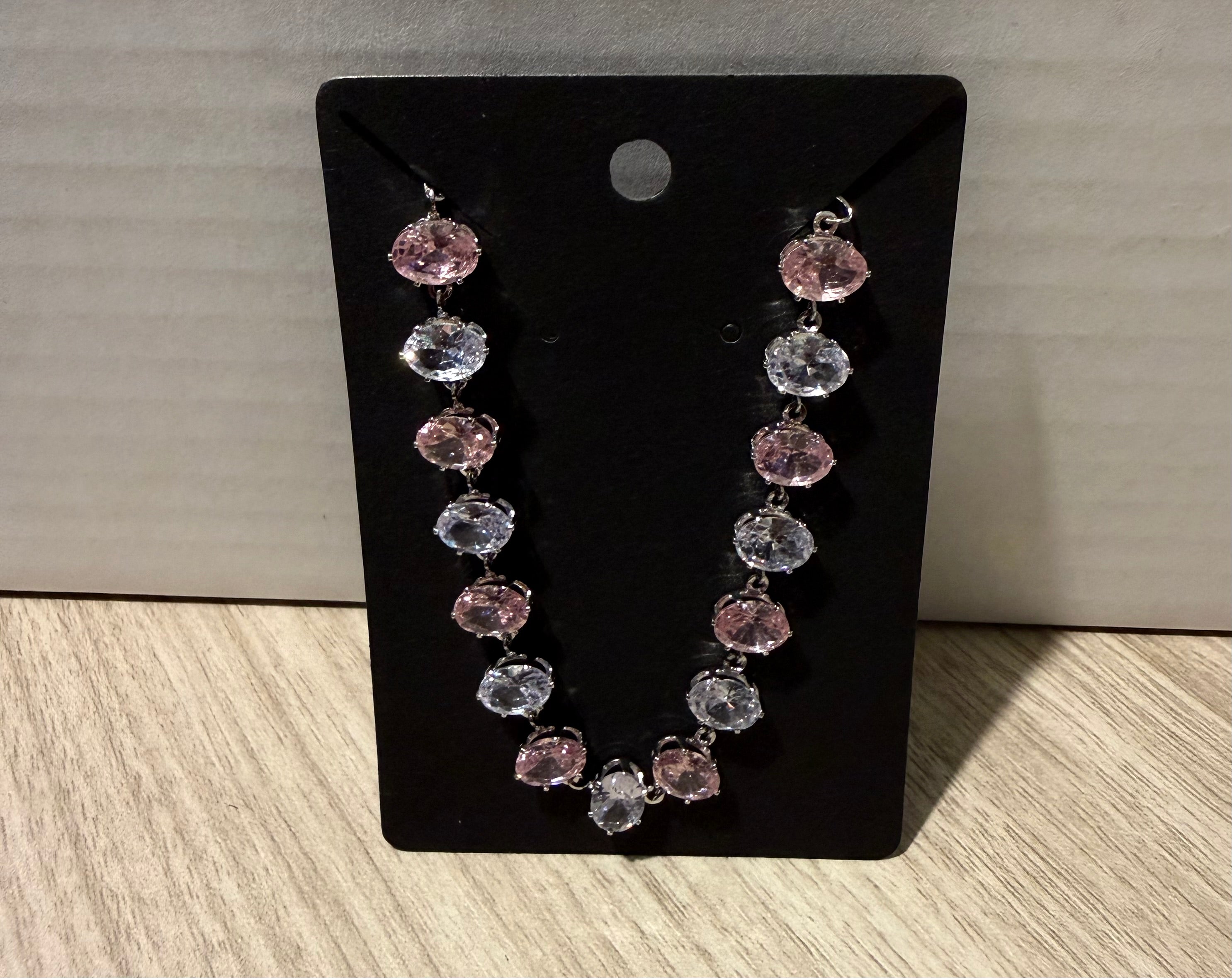Diamond pinky
