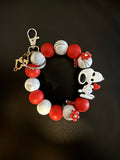 White and red snoopy